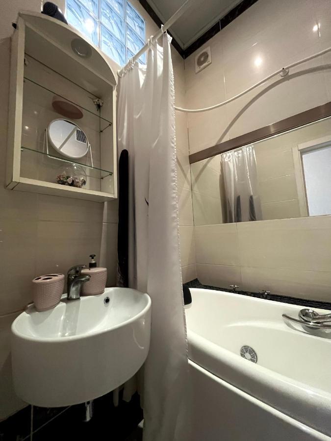 Apartamento Світло Є! Історичний Центр! Kiev Exterior foto